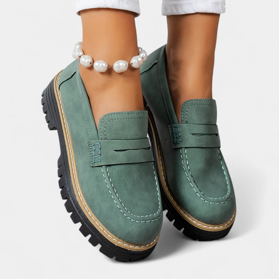 Michaela – Mokasíny na silné podešvi